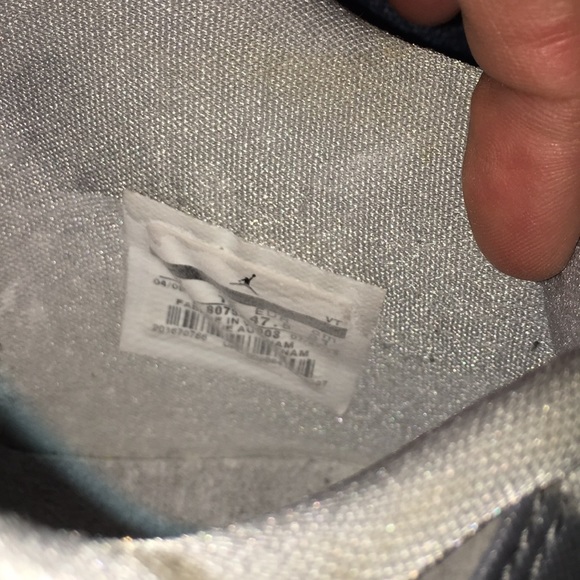 Men’s Jordan’s size 13 - Picture 3 of 3